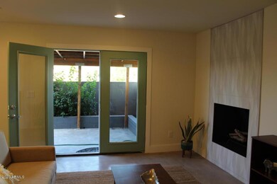 9854 N 28th Way Fireplace