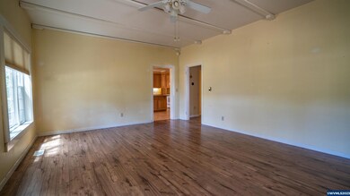 8233 S Monte Cristo Rd, Woodburn, OR 97071 - photo 6