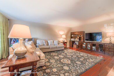 100 Arrowood Ct, Staten Island, NY 10309 - photo 5