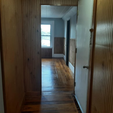 10 Parsons St, Colebrook, NH 03576 - photo 4