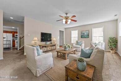 16-web-or-mls-AZ3A0080 - Living Room - F
