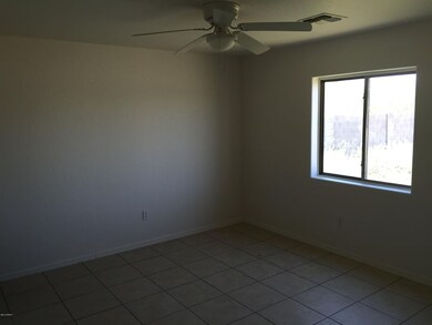 3940 W Montgomery Cir, Eloy, AZ 85131 - photo 7