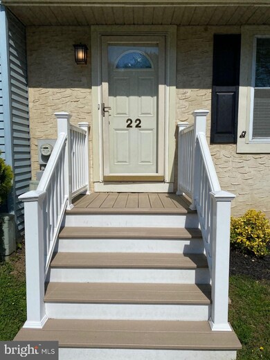 22 Carolina Ct, Wilmington, DE 19808 - photo 2