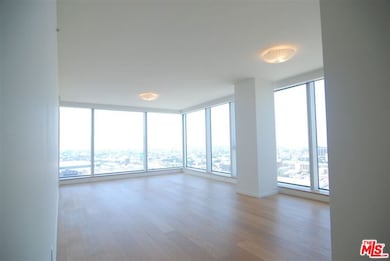 Metropolis Los Angeles - Tower I unit 2406, Los Angeles, CA 90017 - photo 4