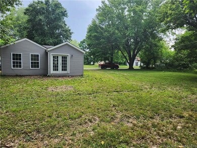 967 N 2nd St, Austin, IN 47102 - photo 6