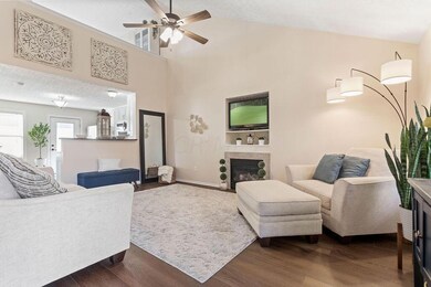 4743 Perlman Greatroom 1