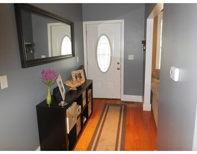 14 Bay View St, Quincy, MA 02169 - photo 3