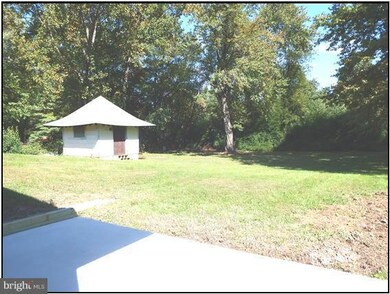 3110 Craiglawn Rd, Beltsville, MD 20705 - photo 6