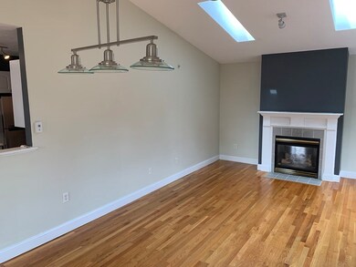 324-326 High St unit 3, Newburyport, MA 01950 - photo 4