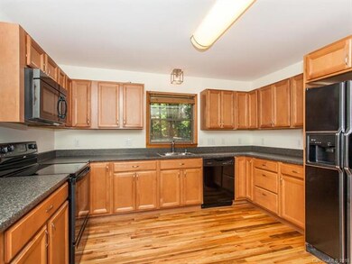 306 Oak Hill Rd, Candler, NC 28715 - photo 6