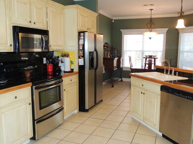 kitchen2