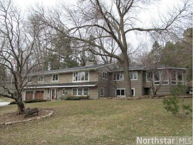 4735 Hamilton Rd, Minnetonka, MN 55345 - photo 2