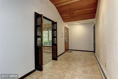 1100 Canterbury Ct, Sykesville, MD 21784 - photo 2