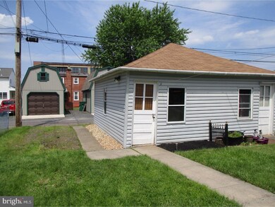 921 Columbia Ave, Lansdale, PA 19446 - photo 4