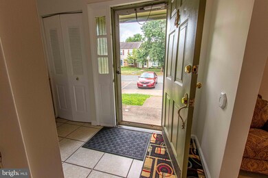 9035 Bonham Cir, Manassas, VA 20110 - photo 2