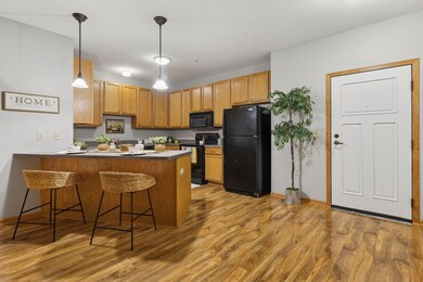 2530 E 34th St unit 111, Minneapolis, MN 55406 - photo 2