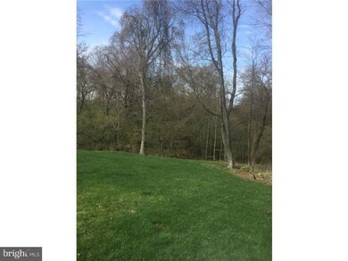 17 Pinecrest Dr, Woodbury, NJ 08096 - photo 5