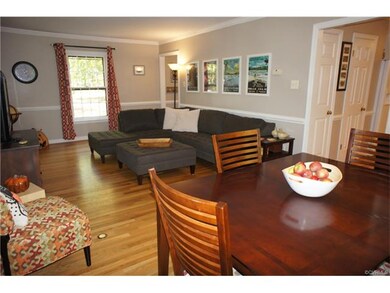 The open airy space makes for great gatherings!