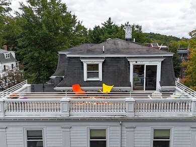 594 Washington St unit 7, Wellesley, MA 02482 - photo 4