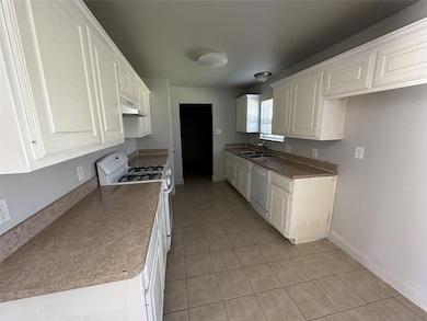 7825 Standley St, North Richland Hills, TX 76180 - photo 4