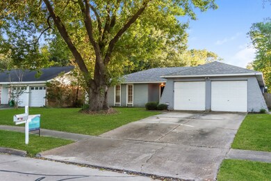 16310 Forest Bend Ave, Friendswood, TX 77546 - photo 2