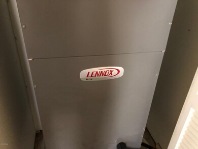 LENNOX AC/HEAT