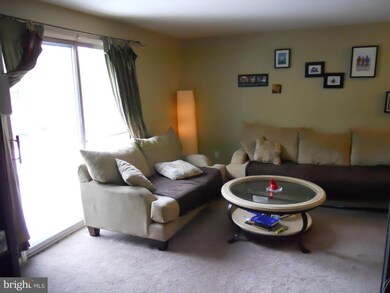 25 Eastford Ct unit 425, Parkville, MD 21234 - photo 3