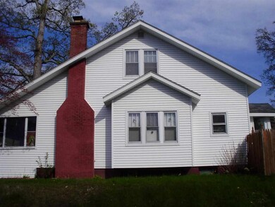 54 109th St, Troy, NY 12182 - photo 2