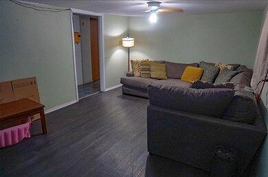 2401 Chamberlain St, Houston, TX 77093 - photo 4