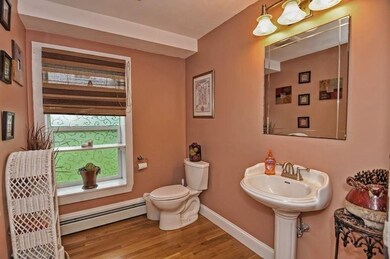 185 Plain St unit 1, Franklin, MA 02038 - photo 6