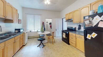 39 Temple St unit 1, Somerville, MA 02145 - photo 4