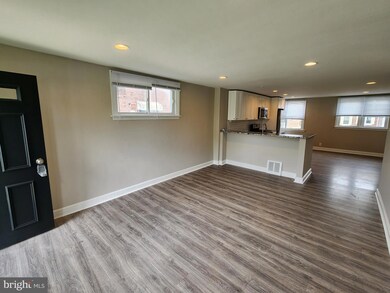 201 Westbridge Rd, Glenolden, PA 19036 - photo 4