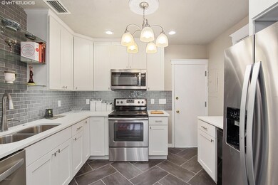 1309 Macarthur St, Jacksonville, FL 32205 - photo 3