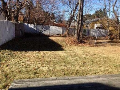 6 Tucker St, Worcester, MA 01606 - photo 3