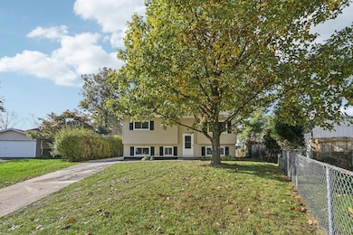 4-web-or-mls-Tami Pl-S0411-004