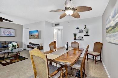 242 High Point Ct W unit B, Delray Beach, FL 33445 - photo 6