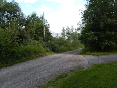 3 Porter Rd, Belfast, ME 04915 - photo 2