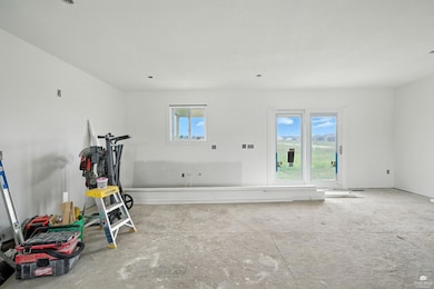 8545 William Dr, Manhattan, KS 66502 - photo 6