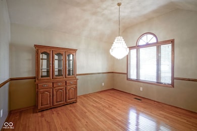 4159 S Kelly Dr, New Palestine, IN 46163 - photo 6