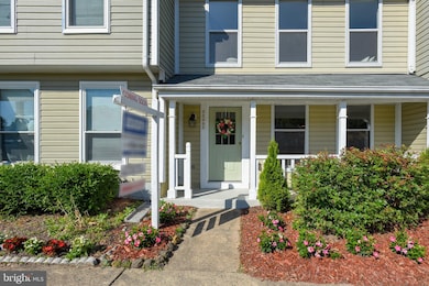 22382 Stablehouse Dr, Sterling, VA 20164 - photo 2