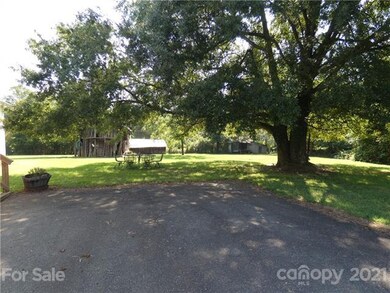 2378 Salisbury Hwy, Statesville, NC 28677 - photo 4