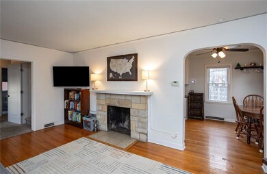 4701 Beaver Crest Dr, Des Moines, IA 50310 - photo 6