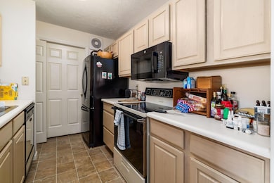 Large Open kitchen