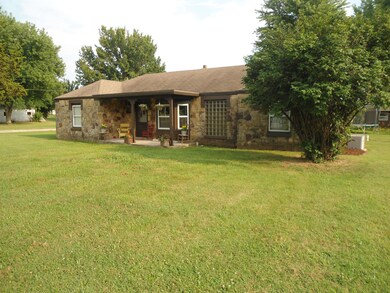 1304 W Washington (23)