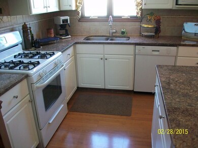 1118 Rye Ct, Batavia, IL 60510 - photo 7