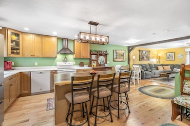 16-web-or-mls-69 Shellback Way Final-30