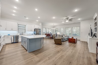 1815 Bell Ct, van Alstyne, TX 75495 - photo 4