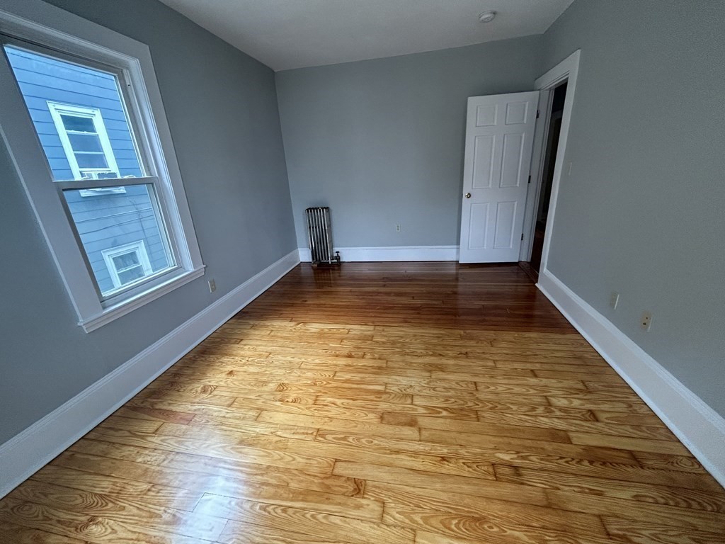 82 Conwell Ave unit 2, Somerville, MA 02144 - photo 4