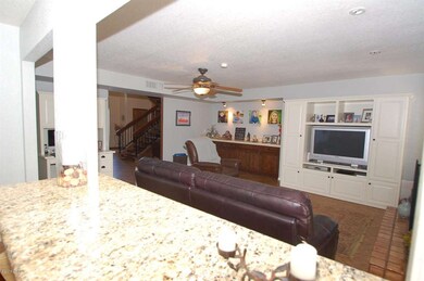 Family Room (1)