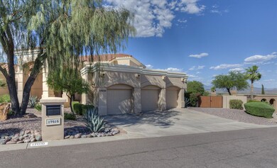 3 Car Garage